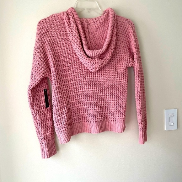 - No Boundaries Juniors lace Up Pullover Size L - Picture 9 of 9